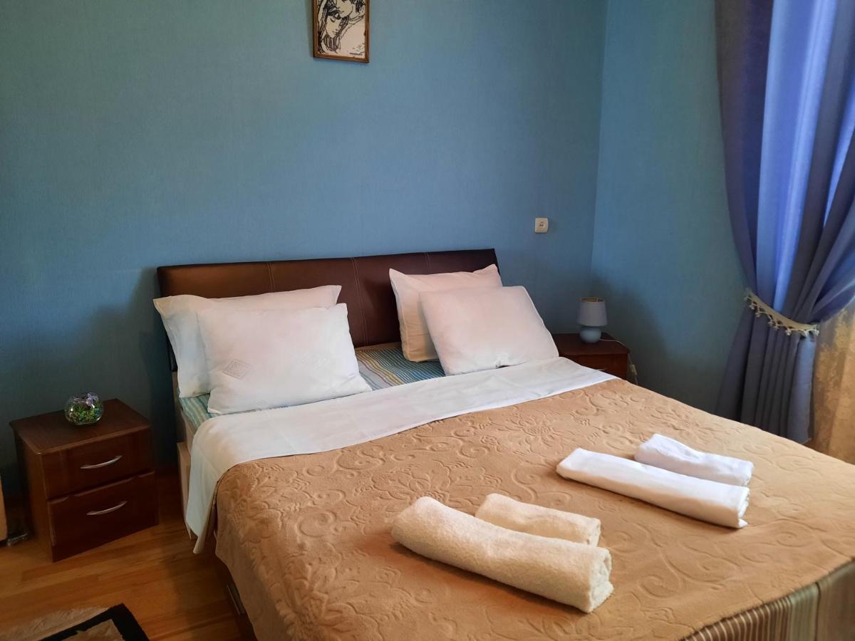 Sisi Guest House Kutaisi Eksteriør billede