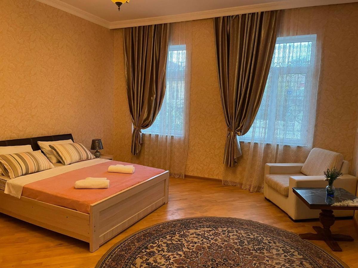 Sisi Guest House Kutaisi Eksteriør billede